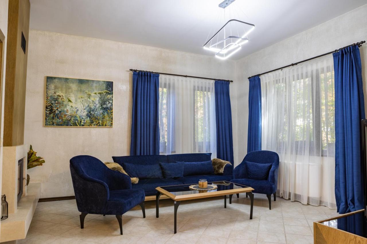 Ostrova Holiday Village Beli Osŭm Exteriér fotografie