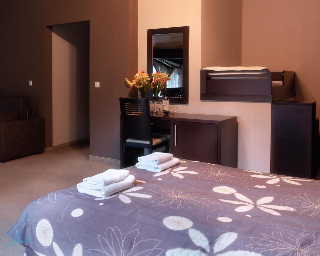 Ostrova Holiday Village Beli Osŭm Exteriér fotografie